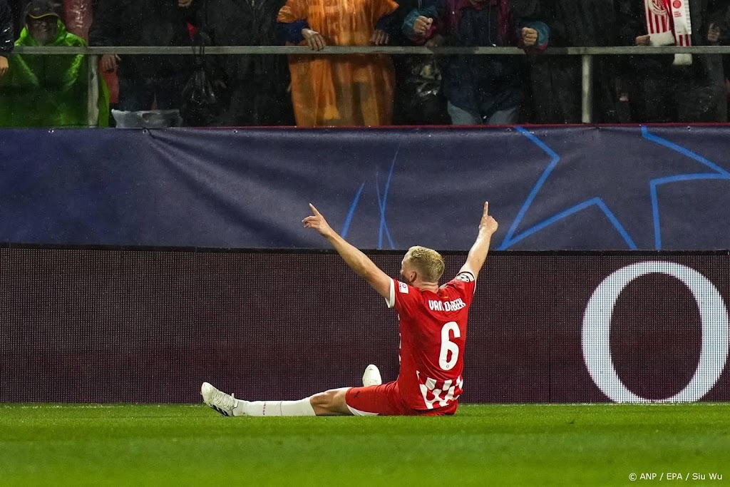 Van de Beek vindt dat Girona tegen Feyenoord meer had verdiend 