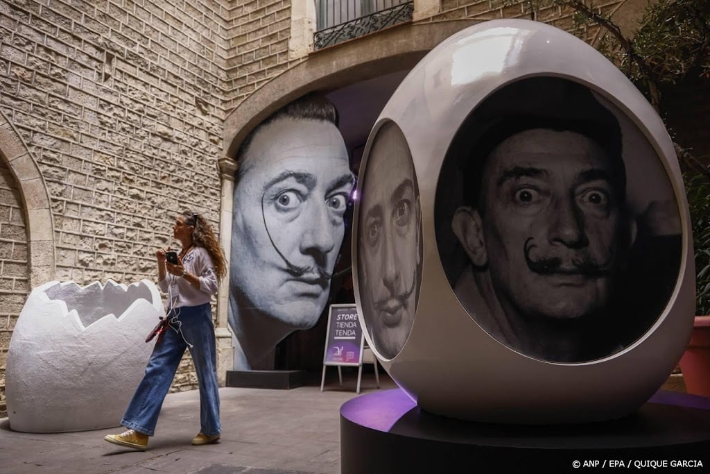 Italiaanse politie ontdekt nepwerken bij Dalí-tentoonstelling