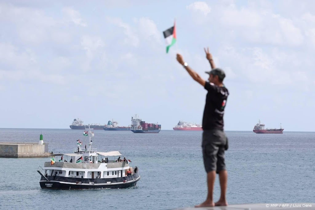 Spanje ontbiedt vertegenwoordiger Israël om tegenhouden Flotilla