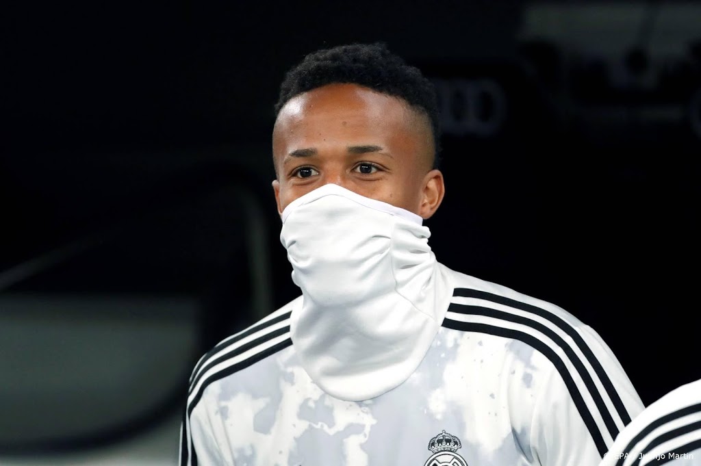 Real Madrid meldt positieve coronatest bij Militão 