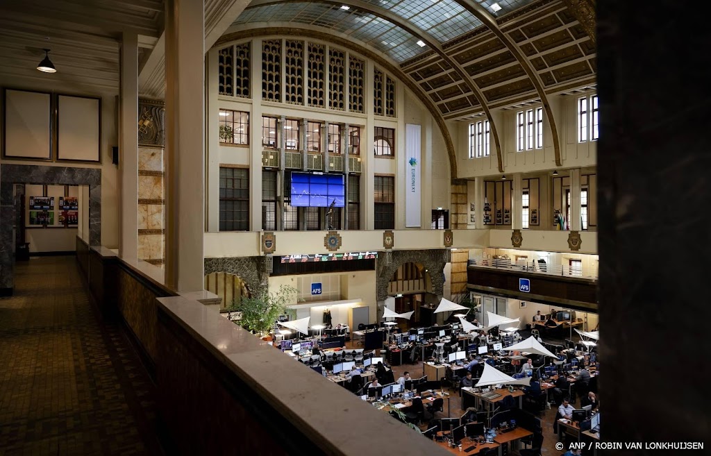 Staalreus ArcerlorMittal onderuit in AEX-index Amsterdam 