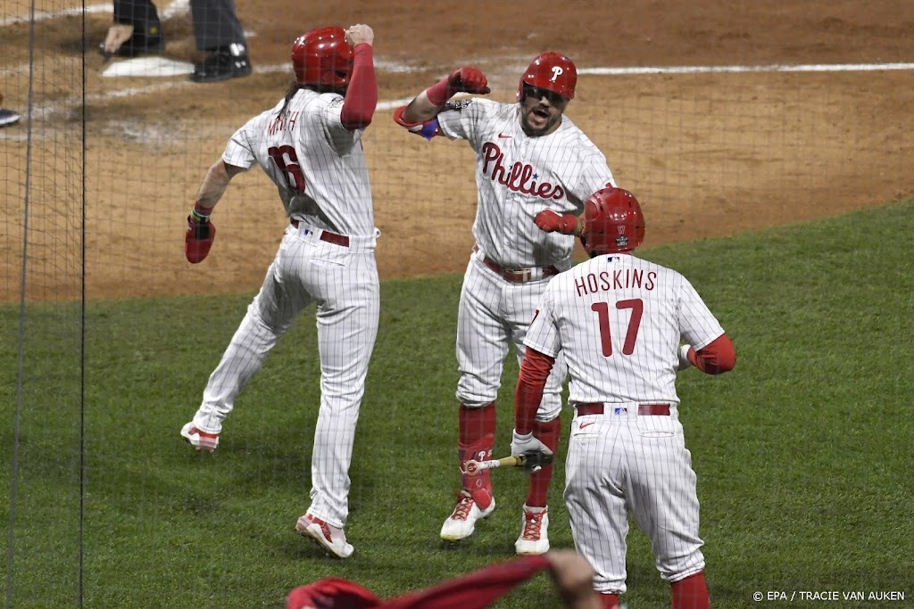Honkballers Phillies nemen weer de leiding in World Series