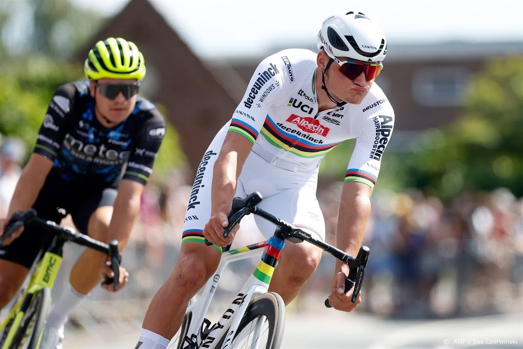 Van der Poel begint op 22 december in Mol aan veldritseizoen