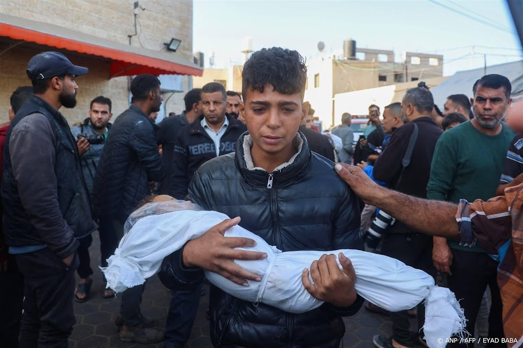 Honderdtal medewerkers BBC oneens met berichtgeving over Gaza