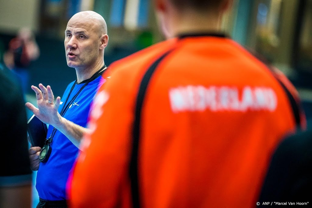 Handballers zonder Smits en Miedema naar EK