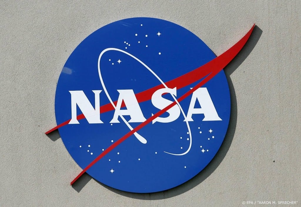 NASA lokaliseert gecrashte maanlander
