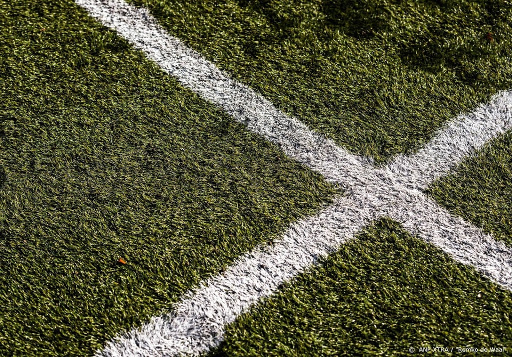 Almere City verliest ook onder Tobiasen