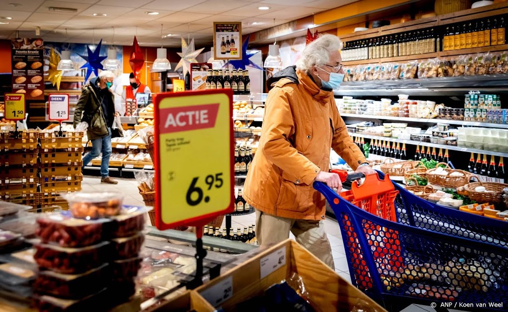 Supermarkten gaan mondkapjesplicht niet handhaven