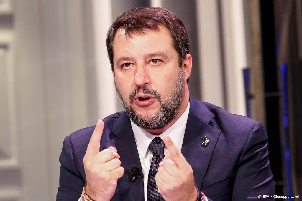 Blanco boek over rechtse politicus Salvini bestseller in Italië