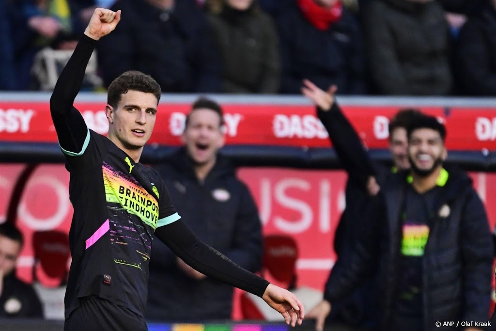 PSV'er Til denkt dat meer sporters moeite hebben met emoties