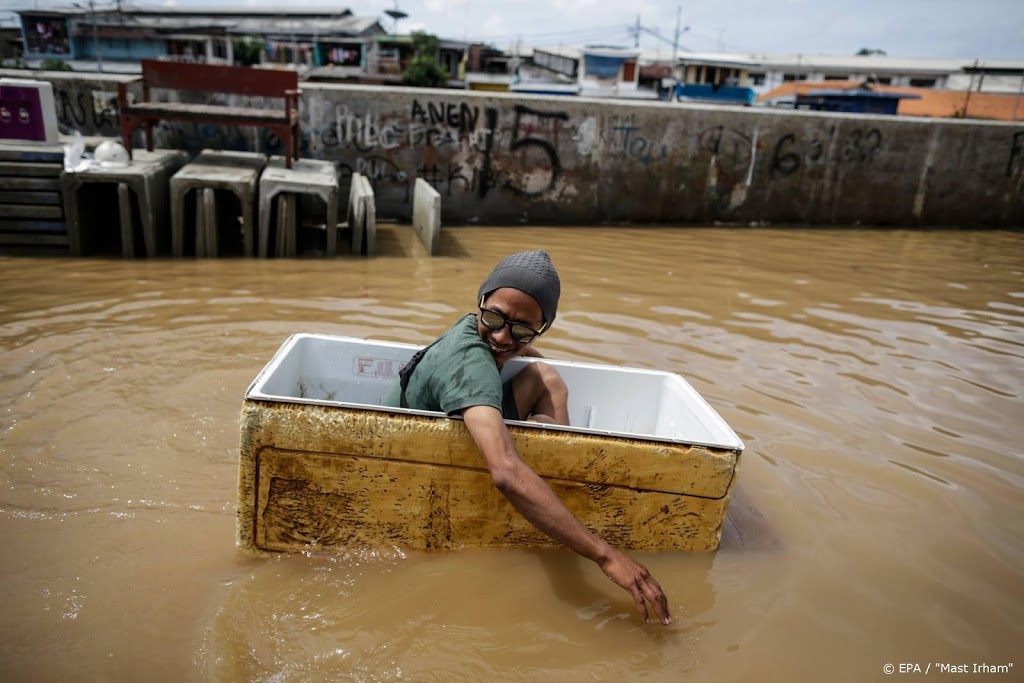 Dodental door overstromingen Jakarta loopt op