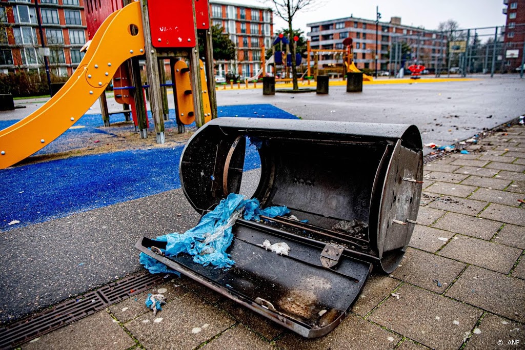 Burgemeester Utrecht roept eigen VVD op tot vuurwerkverbod