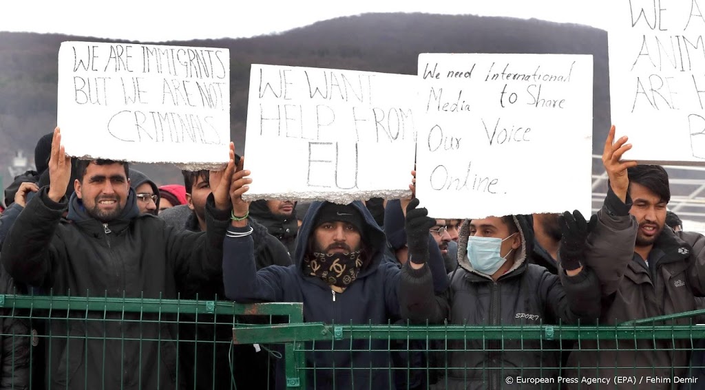 EU bezorgd over omstandigheden dakloze migranten in Bosnië 