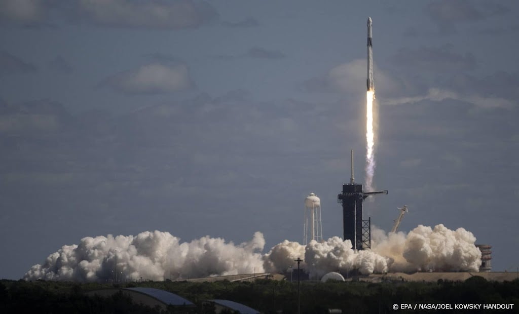 CNBC: waarde ruimtebedrijf SpaceX geschat op 137 miljard dollar