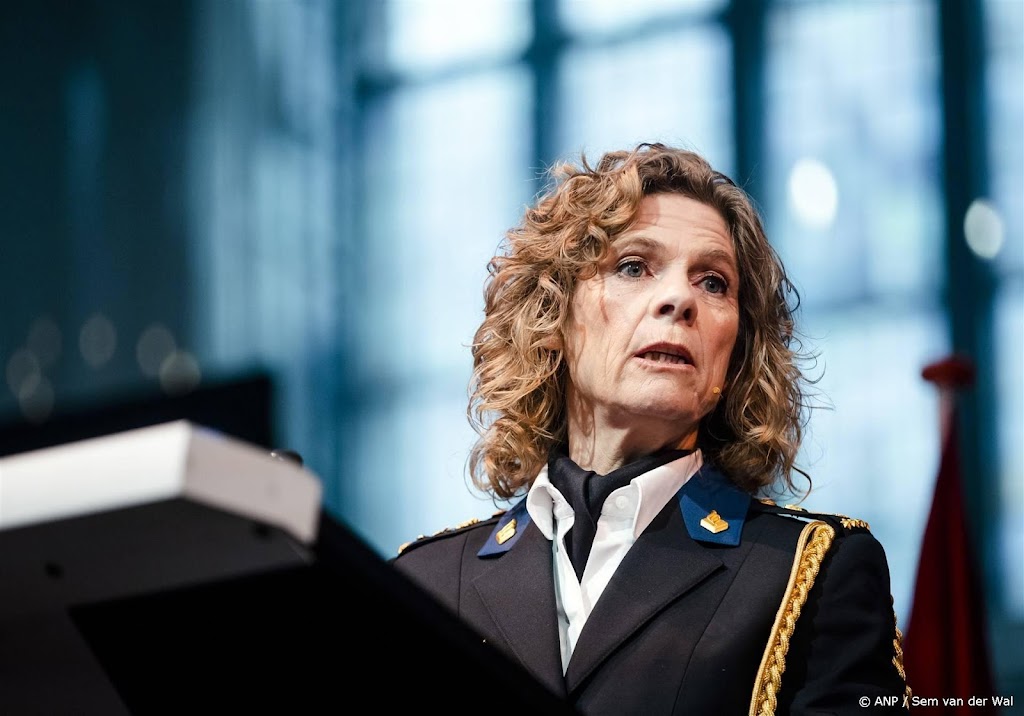Korpschef Janny Knol noemt schietpartijen Rotterdam 'absurd'