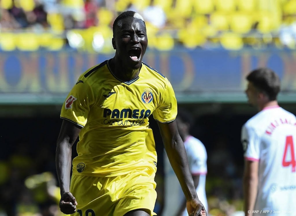 Gueye helpt Senegal met twee treffers naar kwartfinale Afrika Cup