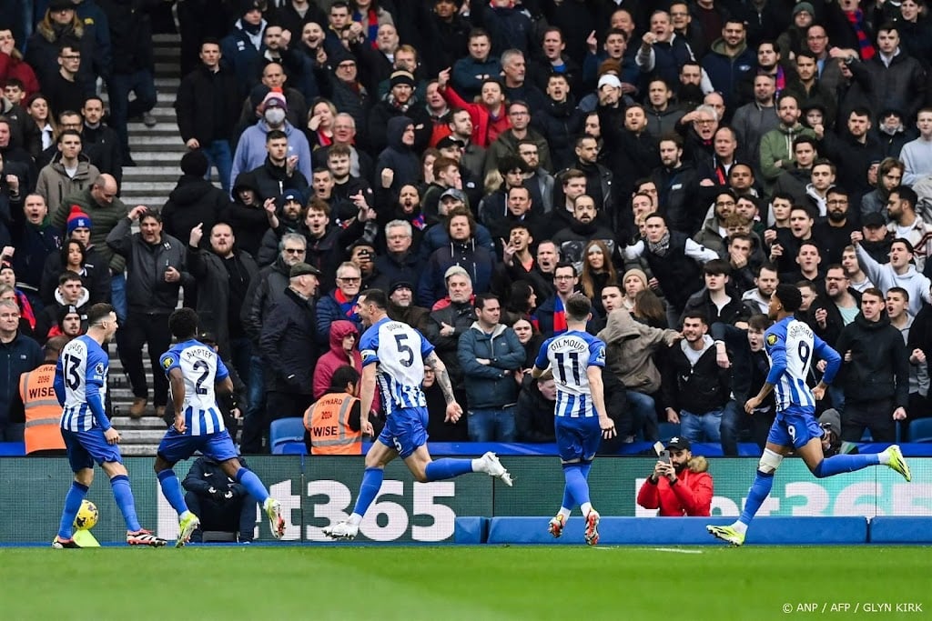 Brighton met gemak langs Palace, acht goals in Newcastle