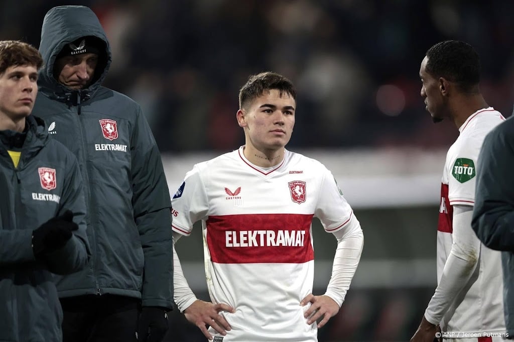 Commissaris weg bij Twente om transfer Ugalde naar Spartak
