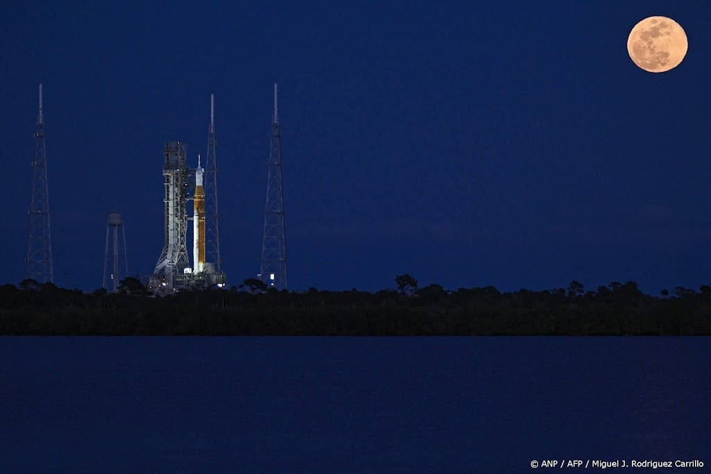 Lancering van vlucht naar de maan uitgesteld