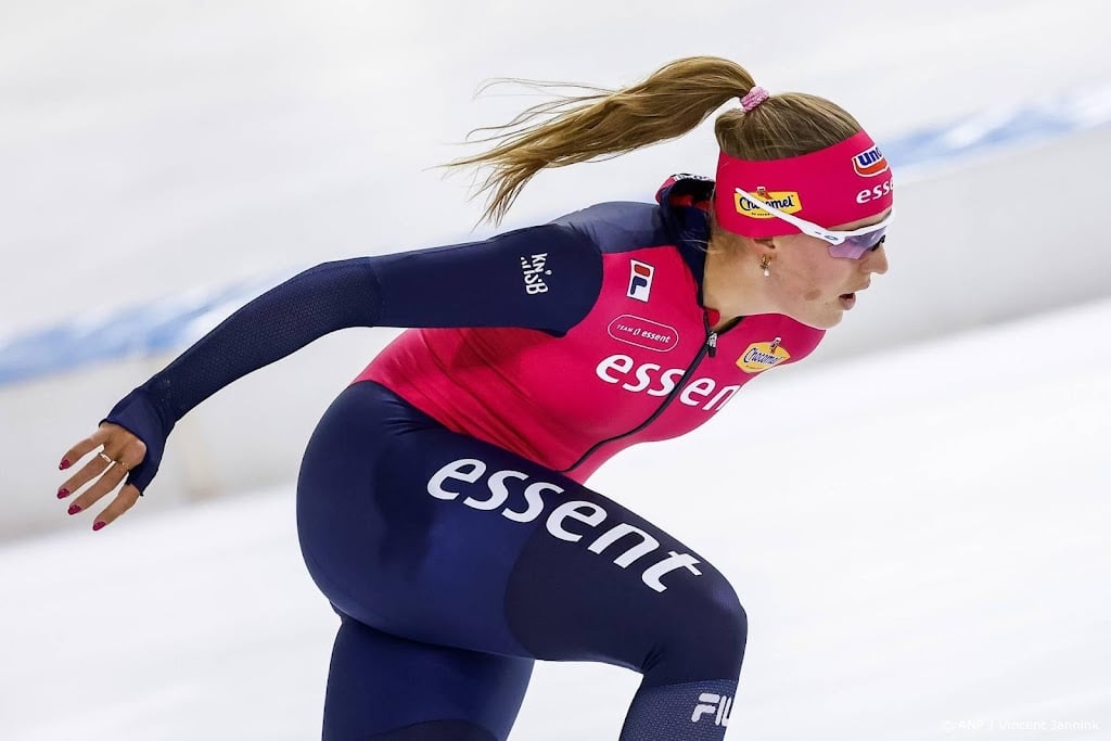 Schaatsster Veen langer bij Team Essent