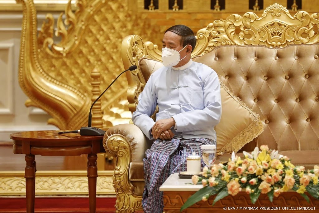 Nog twee aanklachten tegen afgezette president Myanmar