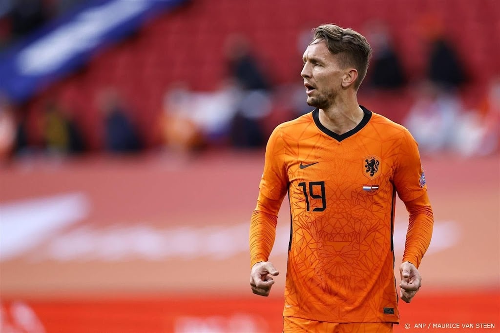 PSV-spits De Jong (32) stopt als international
