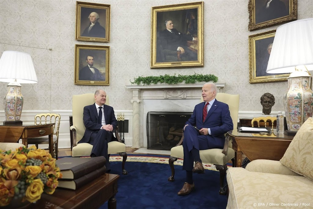 Biden en Scholz steunen Oekraïne 'zo lang als nodig is'