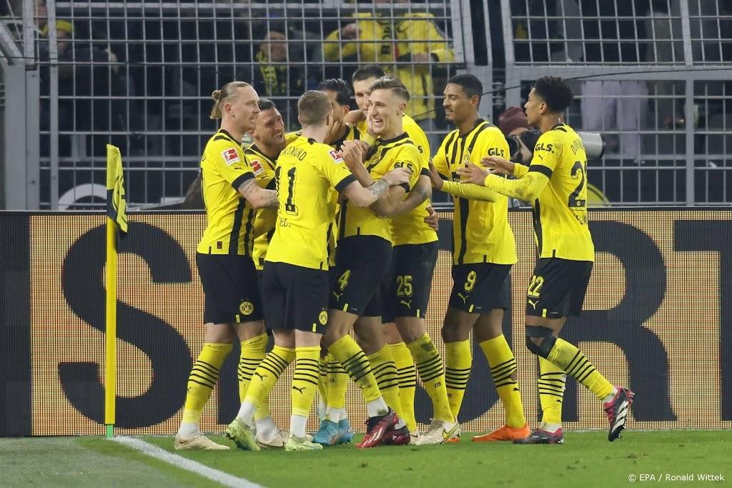 Dortmund verslaat Leipzig en is koploper van Bundesliga 