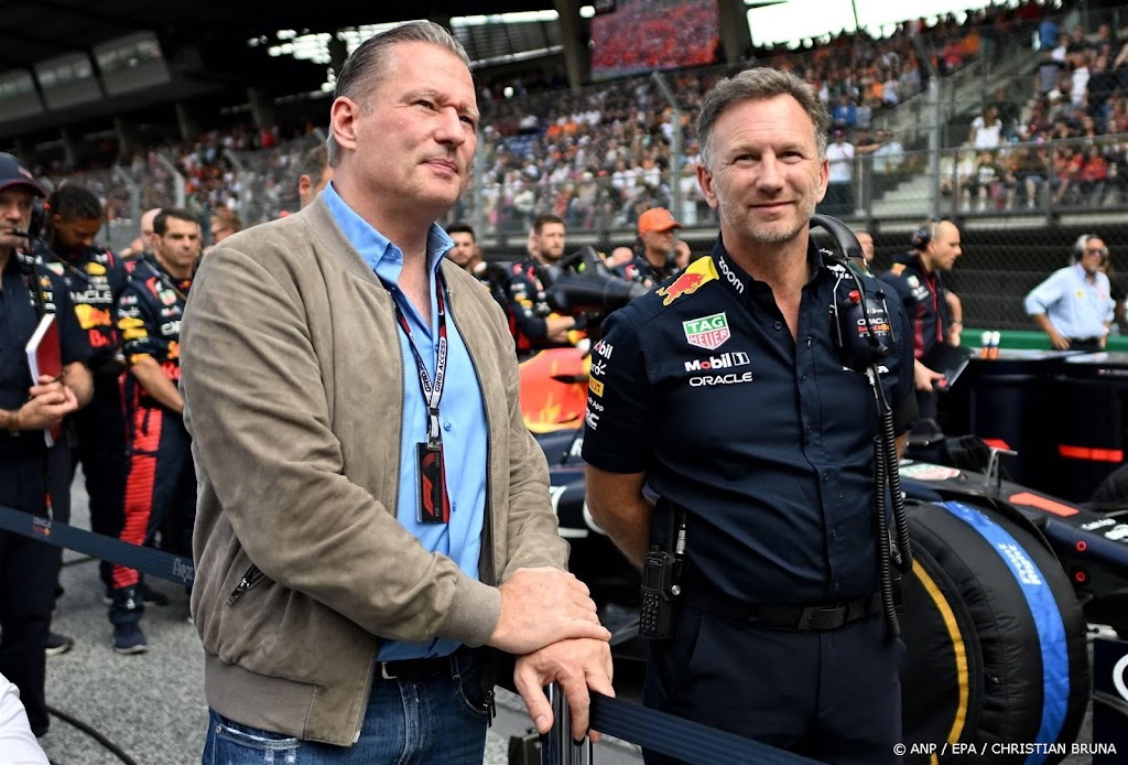 BBC: F1-team Red Bull ontkent onrust na kritiek Jos Verstappen