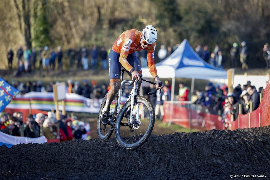 Van der Poel begint dinsdag al aan wegseizoen in Samyn Classic