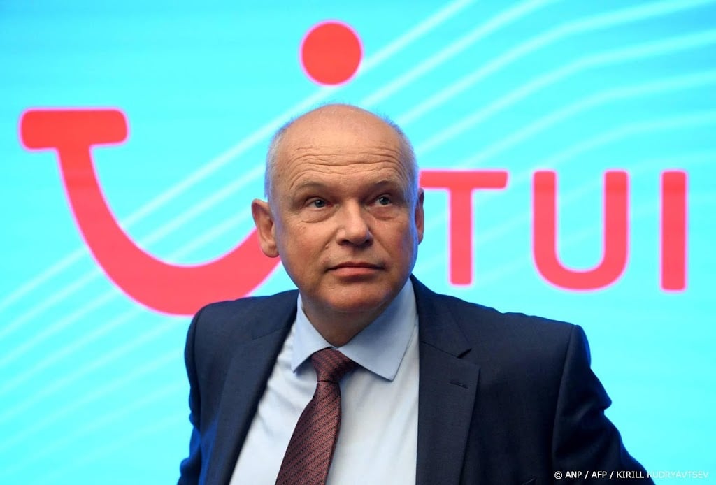 TUI-baas denkt dat ophalen gestrande klanten enkele dagen duurt