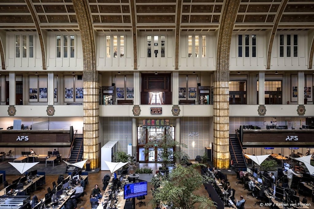 AEX zakt door aanhoudende oorlog tegen Iran, olie opnieuw duurder