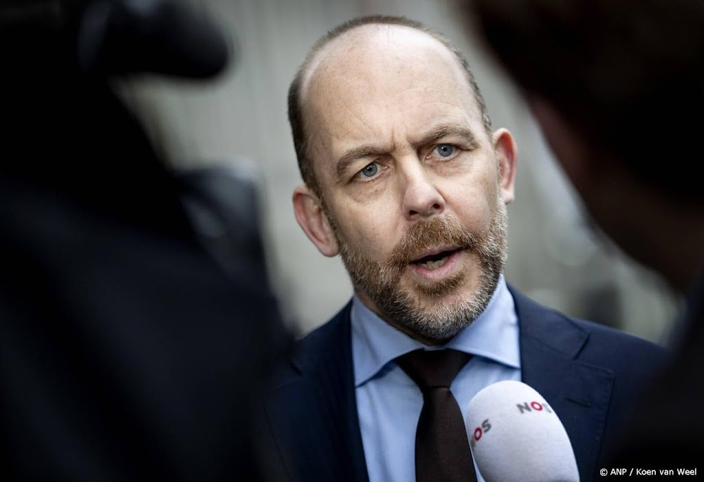 Minister Van den Brink vergroot kans op asiel voor Soedanezen