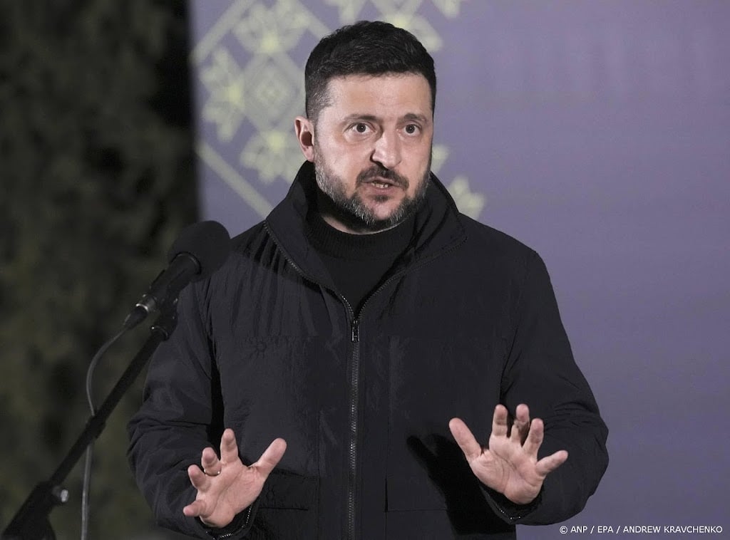 Zelensky betuigt steun aan Golfregio en biedt hulp aan