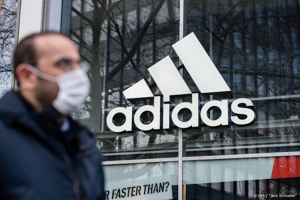 'Adidas wil ruim 1 miljard euro krediet via overheid'