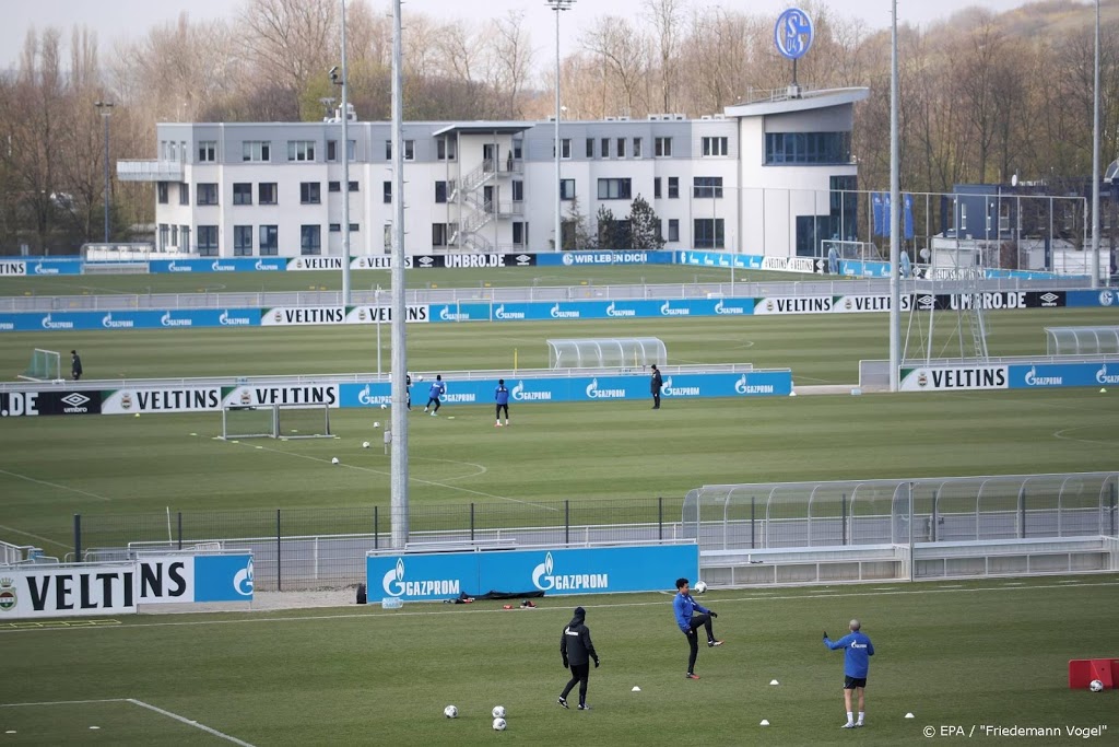 'Faillissement dreigt voor 13 Duitse voetbalclubs'