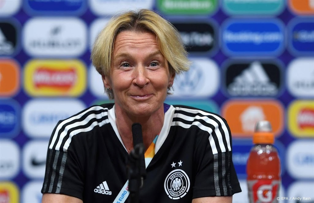 Voss-Tecklenburg langer bondscoach Duitse voetbalsters 