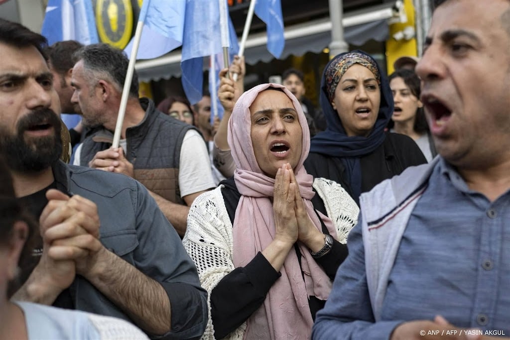 Turkije staat toch Koerdische burgemeester toe na protesten