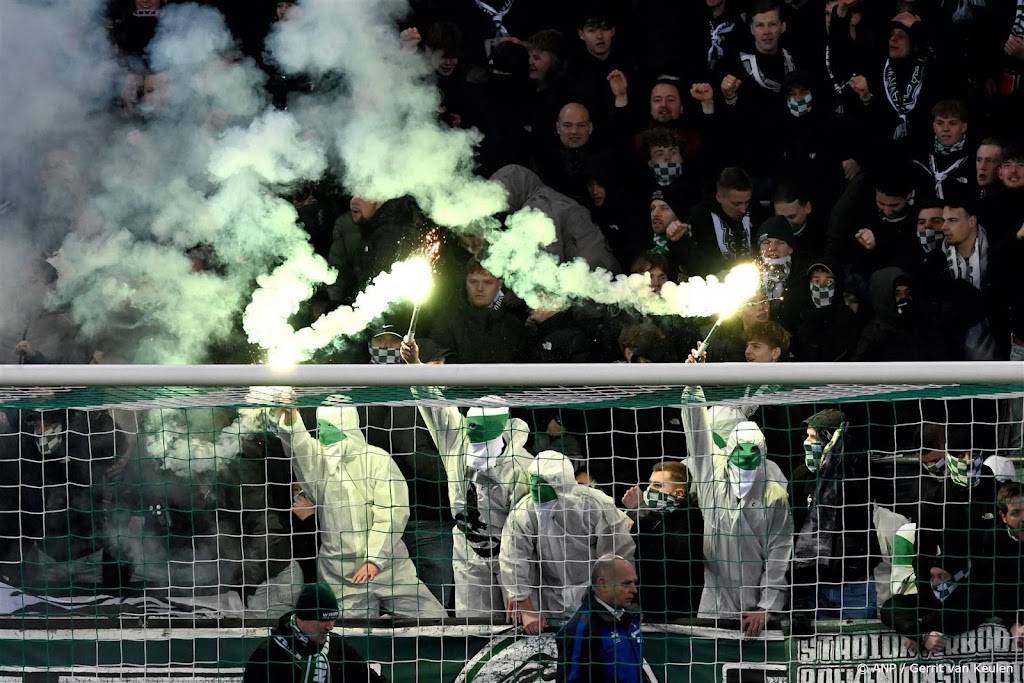 Supporters Groningen opgepakt na duel Feyenoord om vernielingen