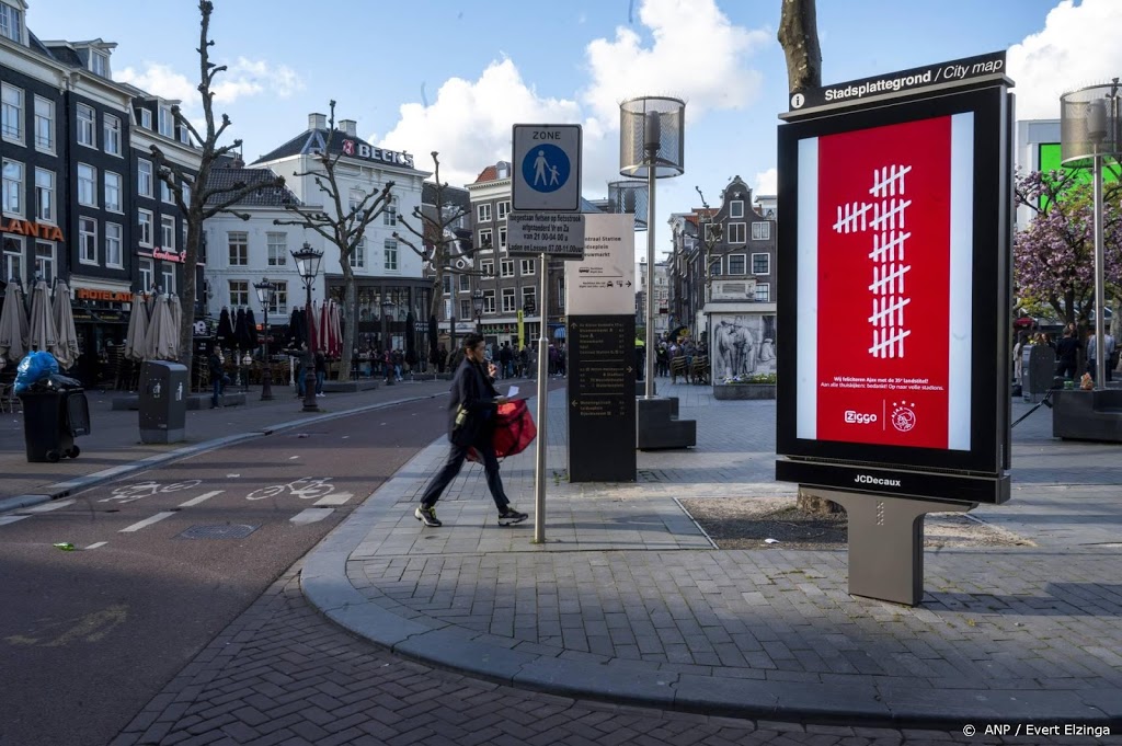 Amsterdam feliciteert Ajax met 35e landstitel
