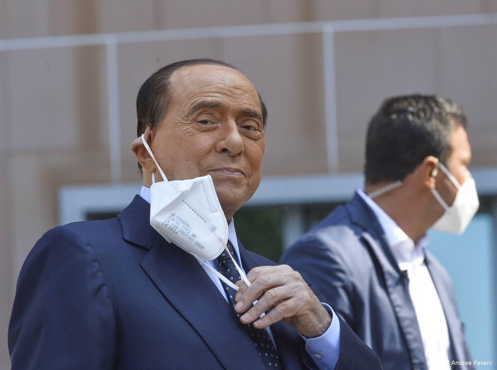 Mediabedrijf Berlusconi beslecht jarenlange ruzie met Fransen