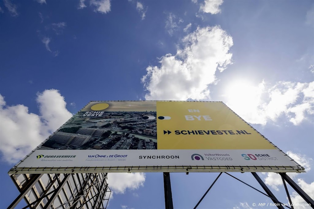 Streep door plan bouw woningen gemeente Schiedam 