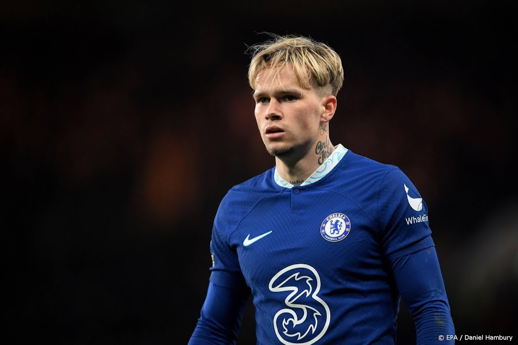 Man opgepakt voor schijnen laserpen op Chelsea-speler Moedryk