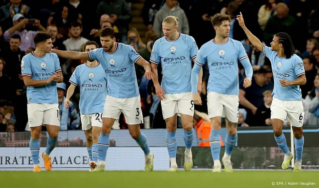 Manchester City na treffer Aké en recordgoal Haaland weer aan kop