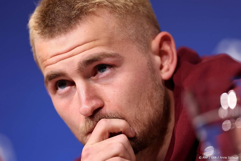 De Ligt hervat zondag training van Bayern München met oog op Real