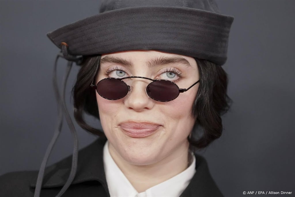 Honderd fans bivakkeren bij Ziggo Dome voor concert Billie Eilish