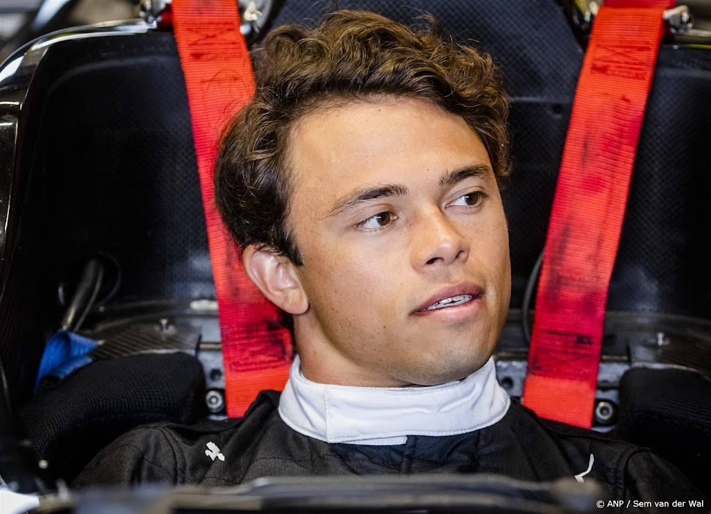 De Vries eindelijk weer op het podium in Formule E 