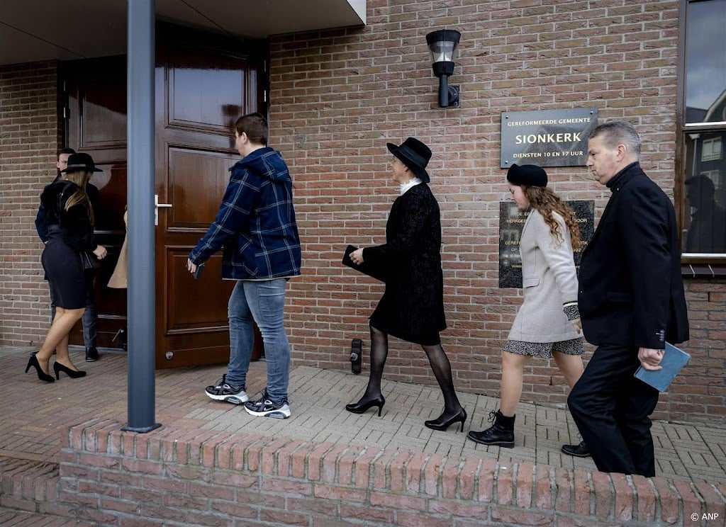 Christelijke gemeenten houden dodenherdenking dag eerder