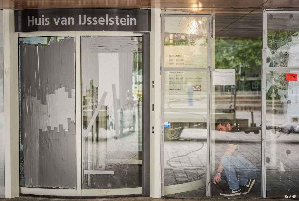 Agent gewond geraakt bij vernielingen IJsselstein