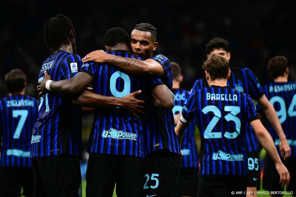 Dumfries en De Vrij opnieuw kampioen met Internazionale